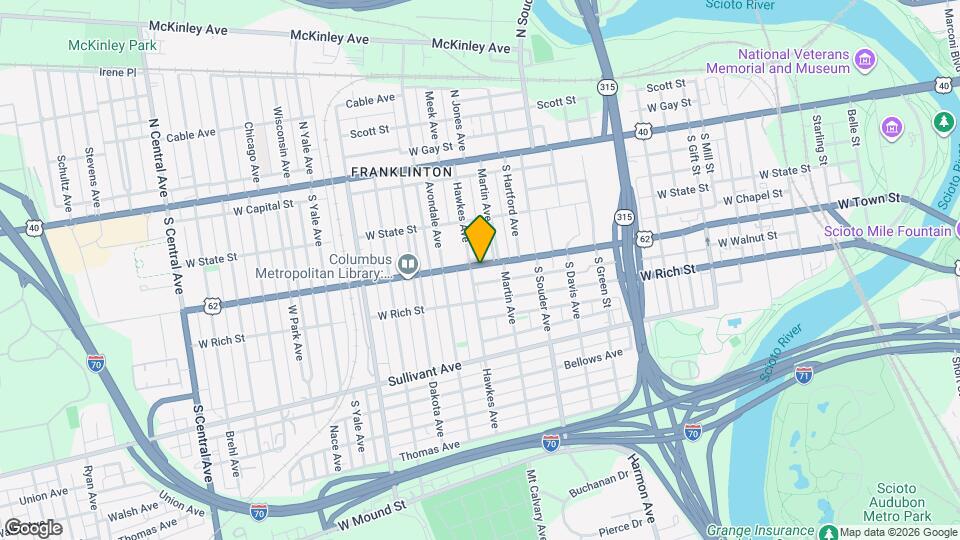 927 W Town St Map and Location Details
