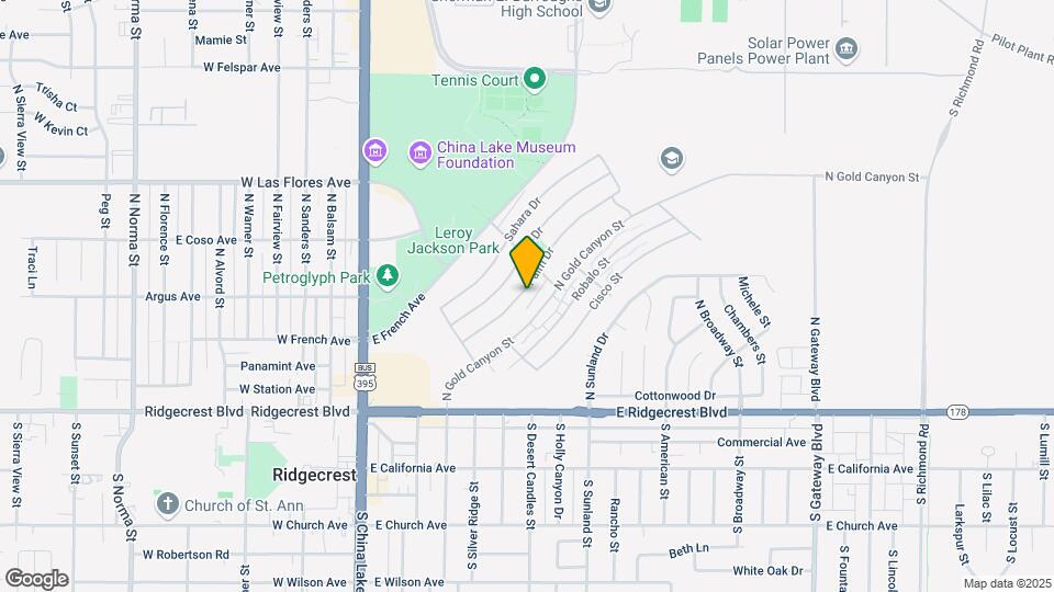 320 Palm Dr Mapa y Detalles de la Ubicación
