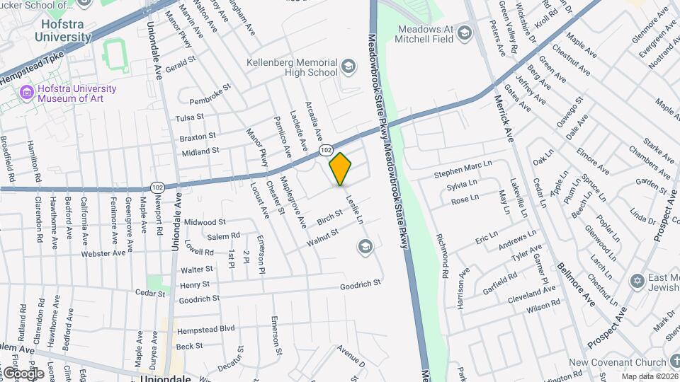 402 Leslie Ln Map and Location Details