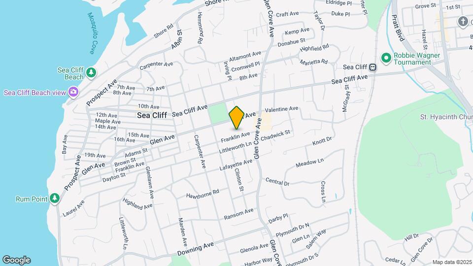 32 Franklin Ave-Unit -Upper Map and Location Details