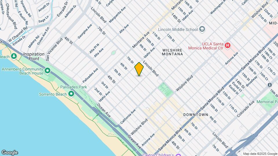 943 6th Street in Santa Monica Map and Location Details