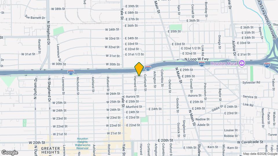 226 E 28th St Map and Location Details