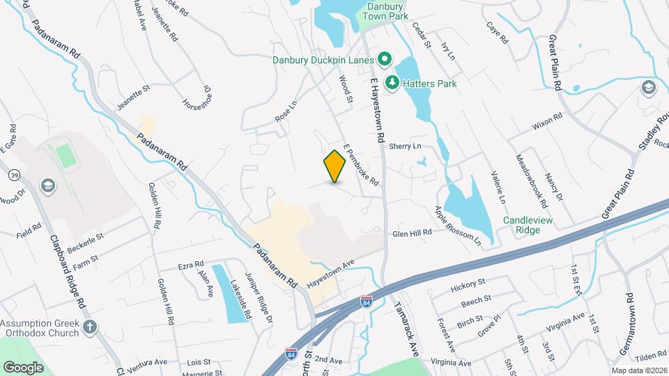 4 Oak Ln, Unit A Map and Location Details