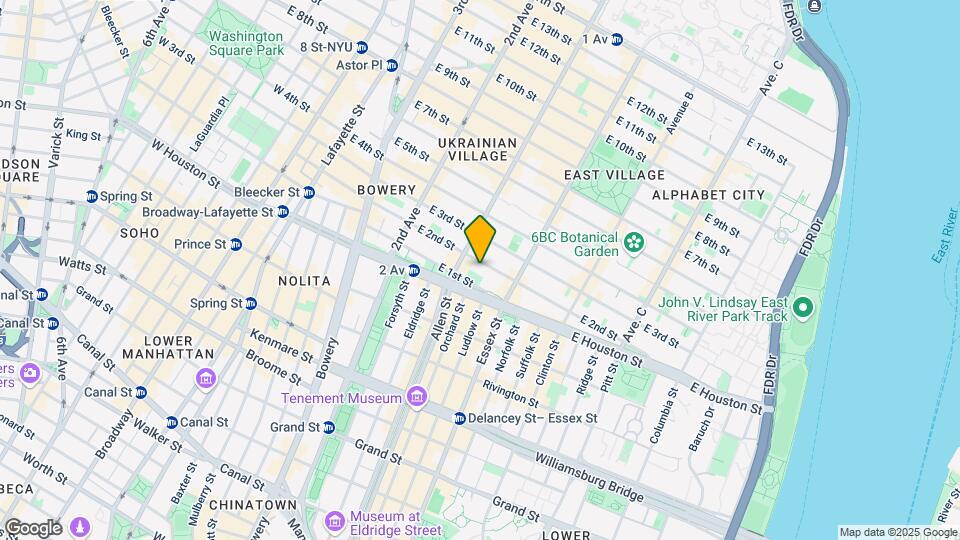 109 E 2nd St Mapa y Detalles de la Ubicación