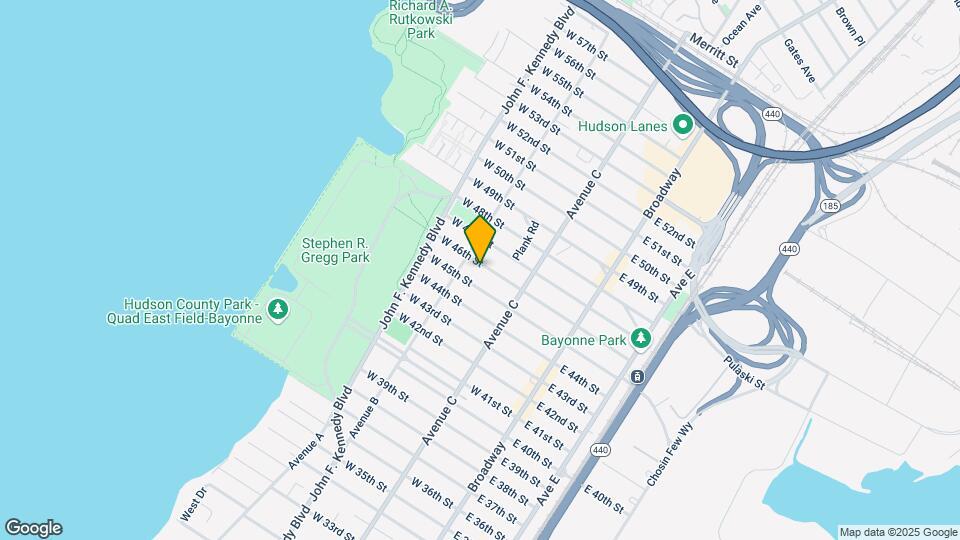 100 W 46th St Map and Location Details