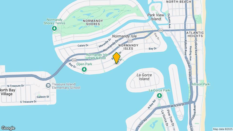 1570 Bay Dr Map and Location Details
