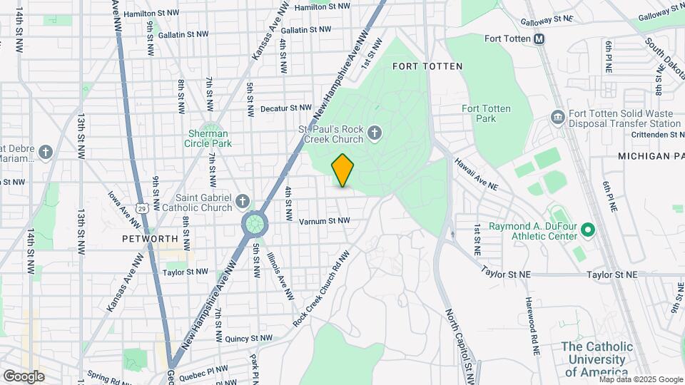 131 Webster St NW Map and Location Details