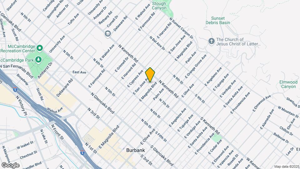 715 E Magnolia Blvd Map and Location Details