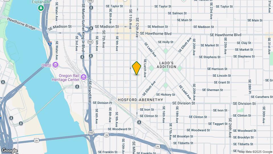 2135 SE 12th Ave Map and Location Details