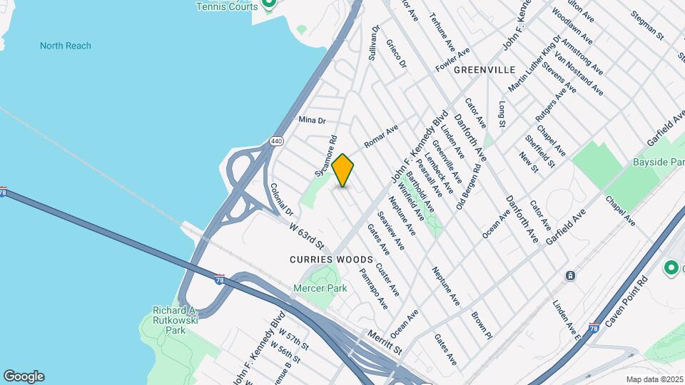 267 GATES Ave Map and Location Details