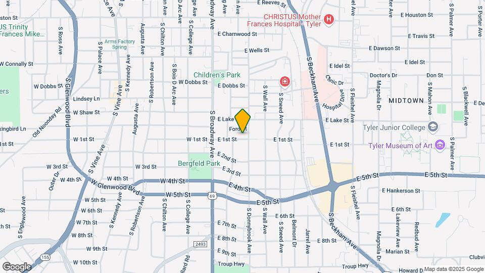 314 E 1st St Map and Location Details