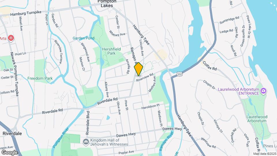 301 Riverview Rd Map and Location Details