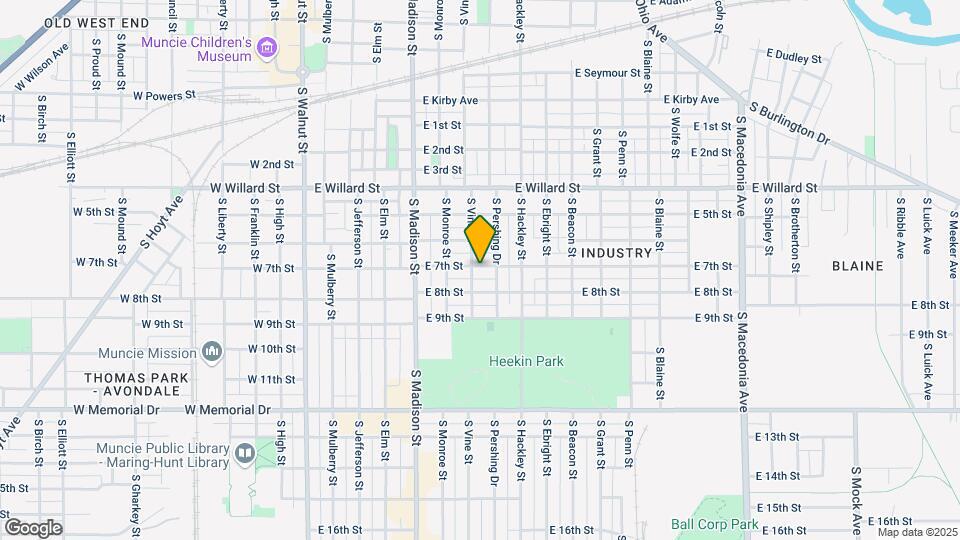 707 E 7th St Map and Location Details