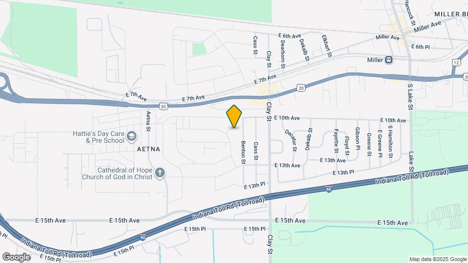 1039 E 11th Ct Map and Location Details