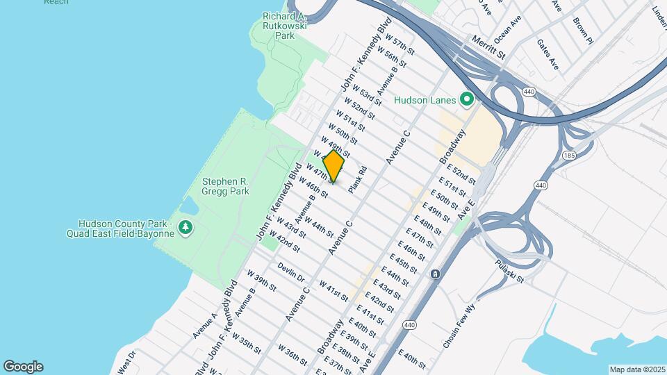 98 W 47th St Map and Location Details