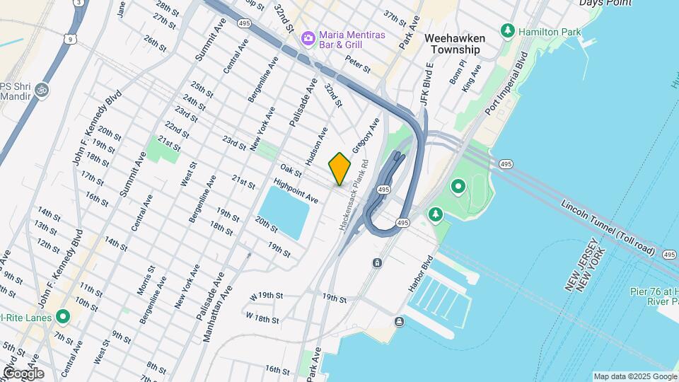 12-14 Oak St Mapa y Detalles de la Ubicación