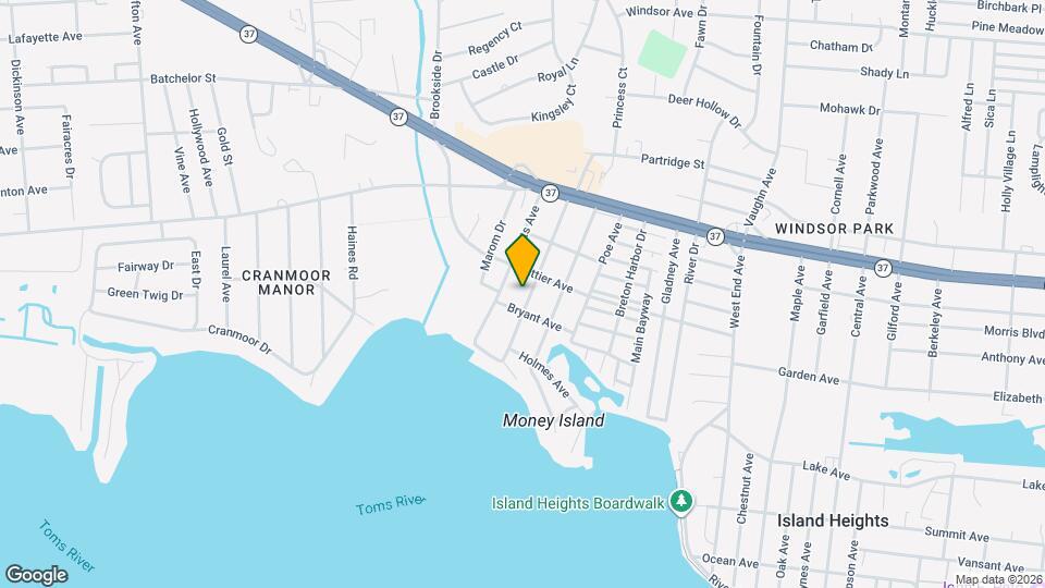 105 Longfellow Ave Map and Location Details