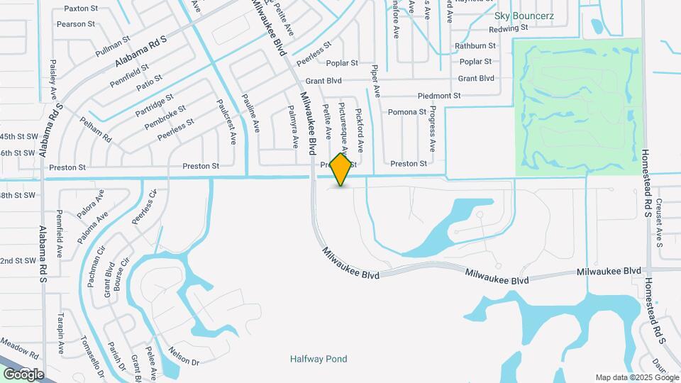 19550 Fairhill Ct Map and Location Details