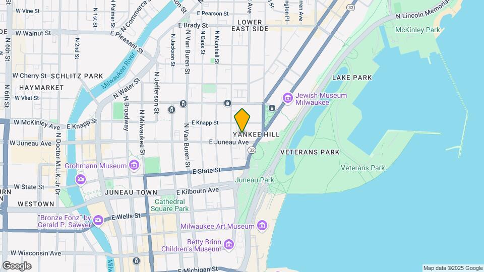 1028 E Juneau Ave Mapa y Detalles de la Ubicación
