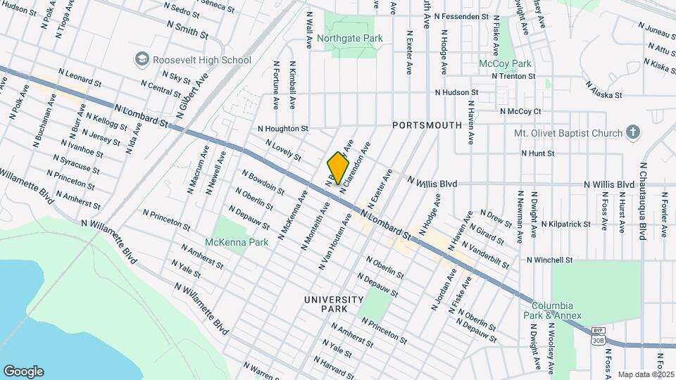 7525 N Clarendon Ave Map and Location Details