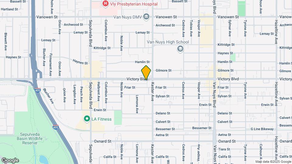 14922 Victory Blvd Map and Location Details