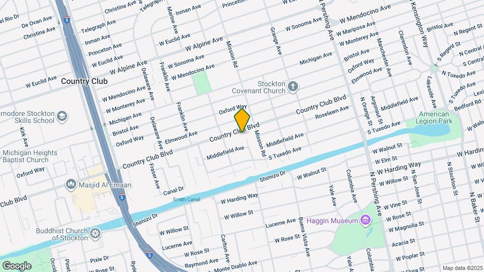 Courtyard Apartments Mapa y Detalles de la Ubicación