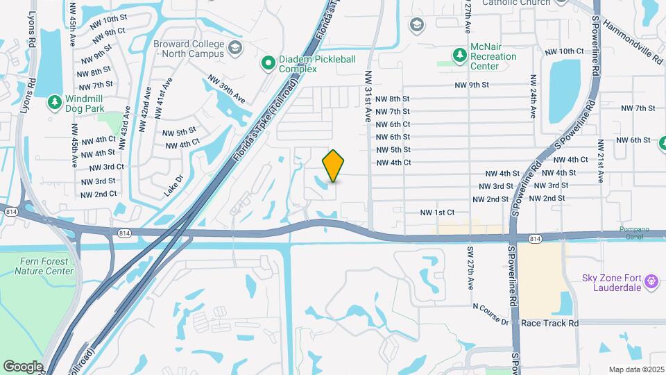 305 NW 30th Ave Map and Location Details