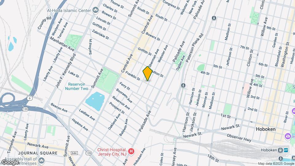 97 Webster Ave Map and Location Details