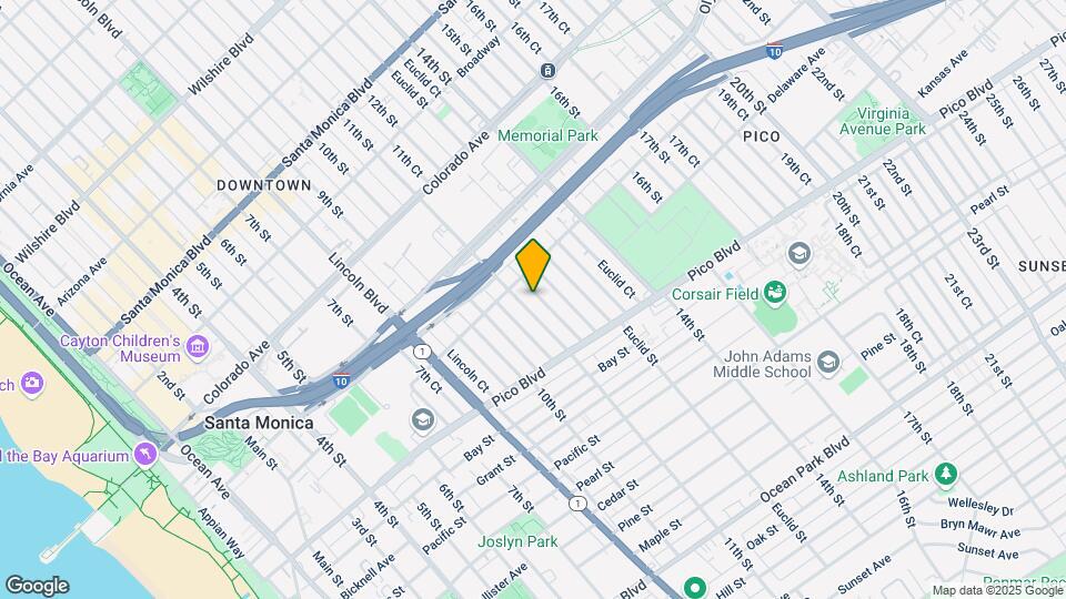 1823 11th St-Unit -4 Map and Location Details