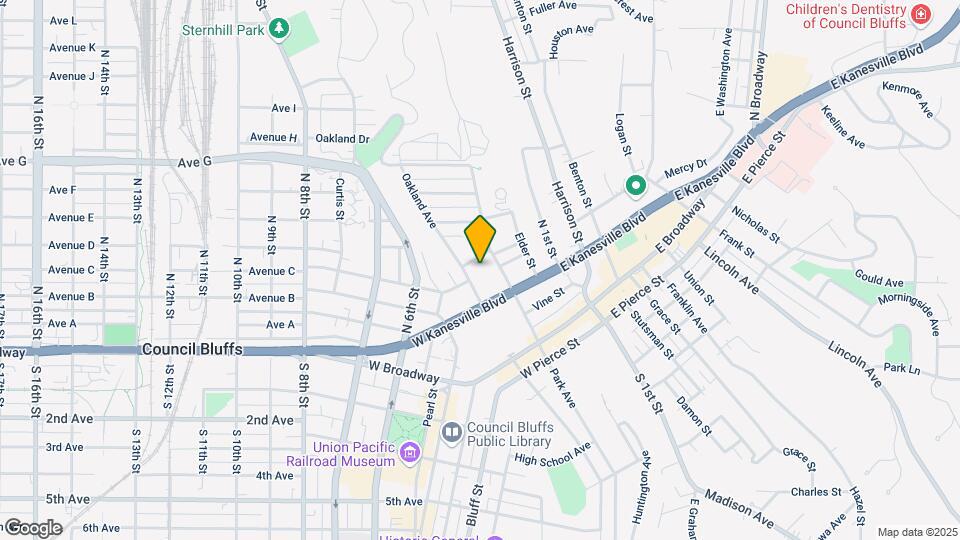 Oakland Apartments Map and Location Details