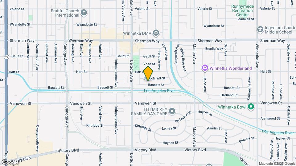 20801 Bassett St Mapa y Detalles de la Ubicación