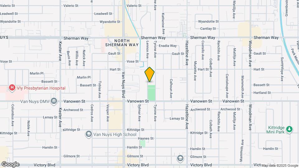 6904 Lennox Ave Map and Location Details