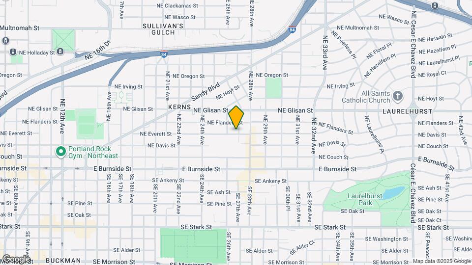 2633 NE Everett St Map and Location Details