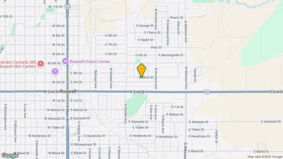 703 E 3rd St Map and Location Details