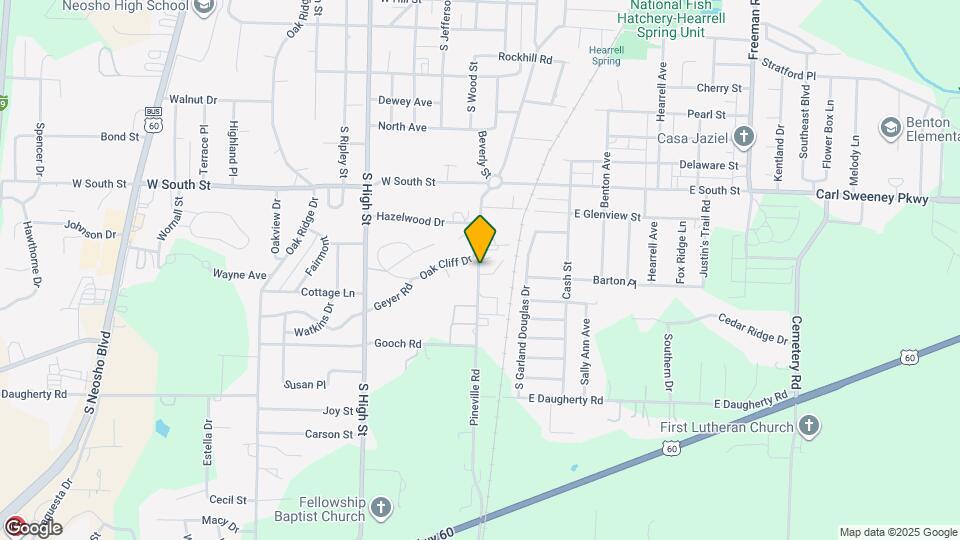 Century Village Apartments and Nearby Neosho Apartments For Rent