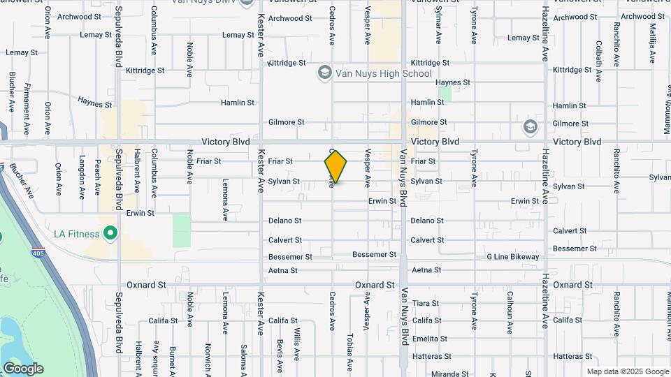 6270 Cedros Ave Map and Location Details