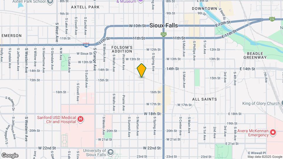 624 W 15th St Map and Location Details