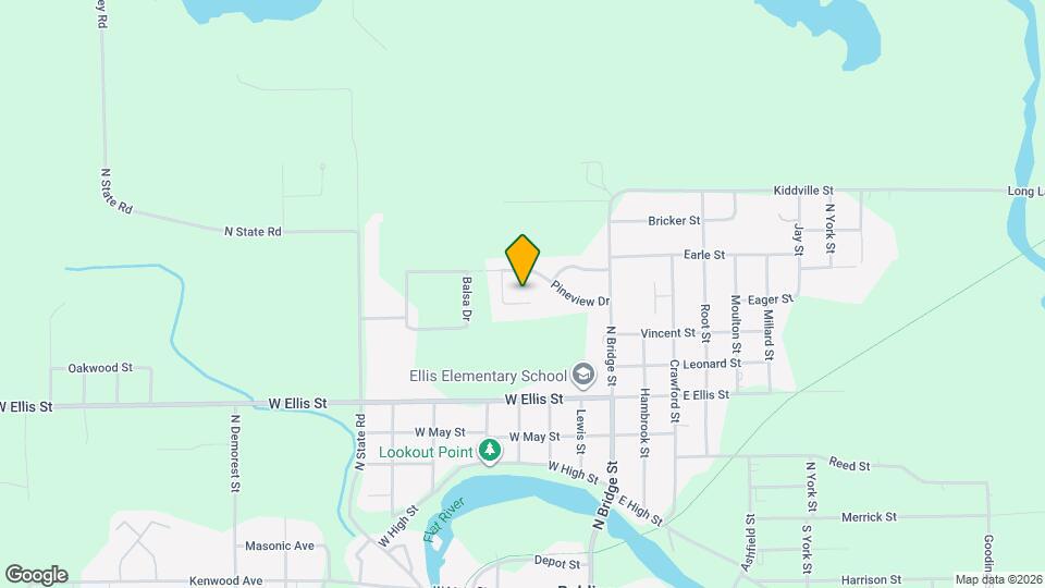 372 Pine Ridge Dr Map and Location Details