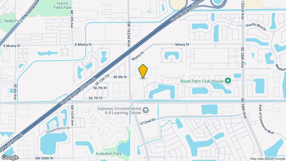 530 SE 18th Ln Map and Location Details