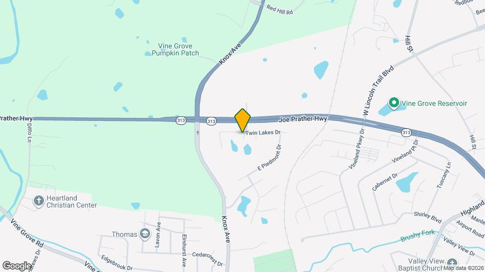 140 Twin Lakes Dr Map and Location Details