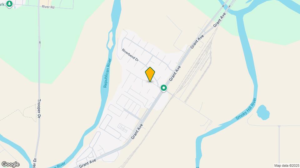 2419 Deerfield Blvd Map and Location Details