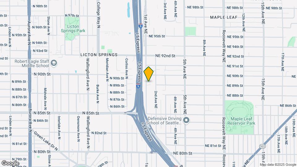 8830 1st Ave NE Mapa y Detalles de la Ubicación