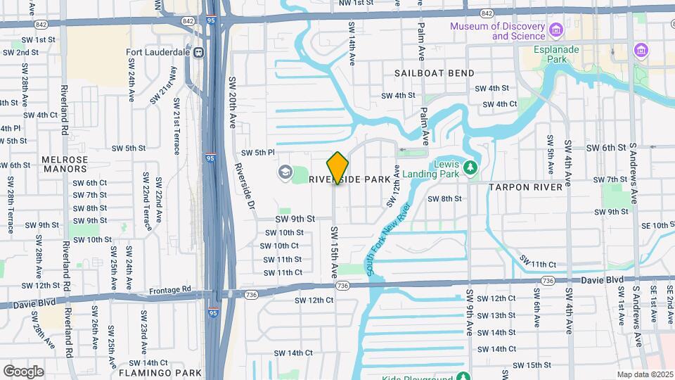 712 SW 15th Ave Map and Location Details