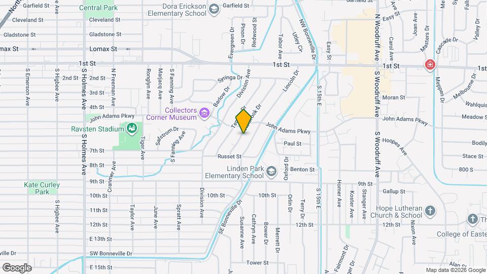 575-577 Holbrook Dr Map and Location Details