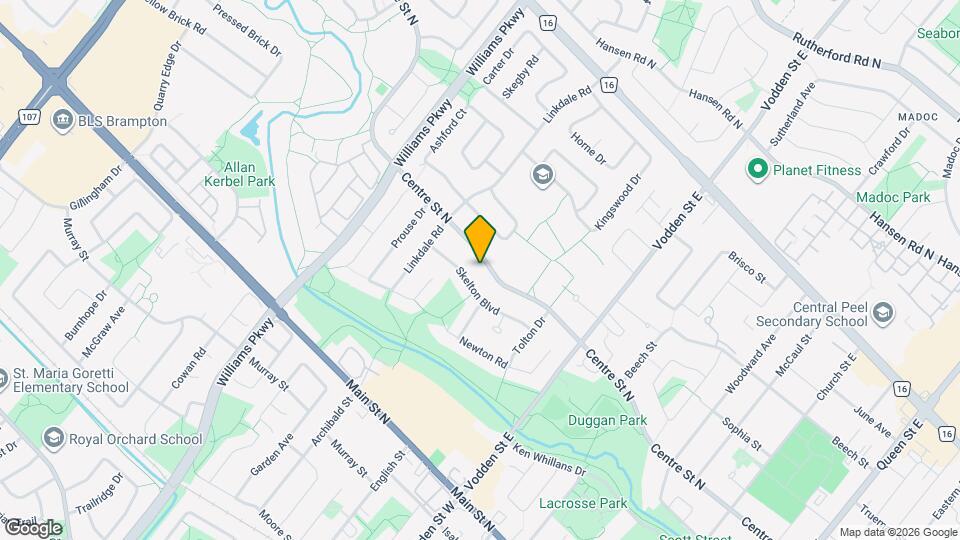 273 Centre St N Map and Location Details