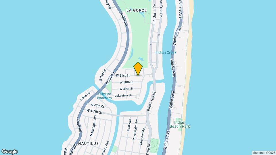 536 W 51st St Map and Location Details