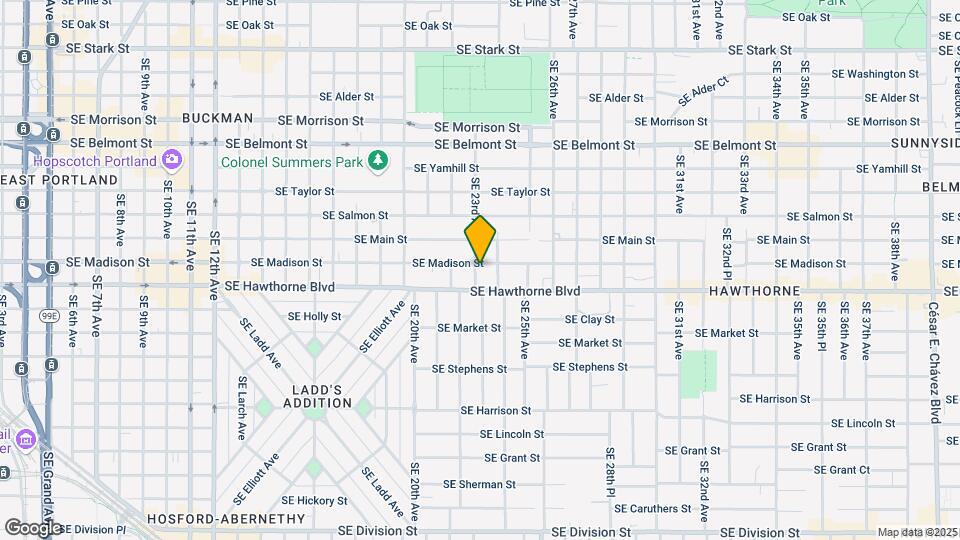 2312 SE Madison St Map and Location Details
