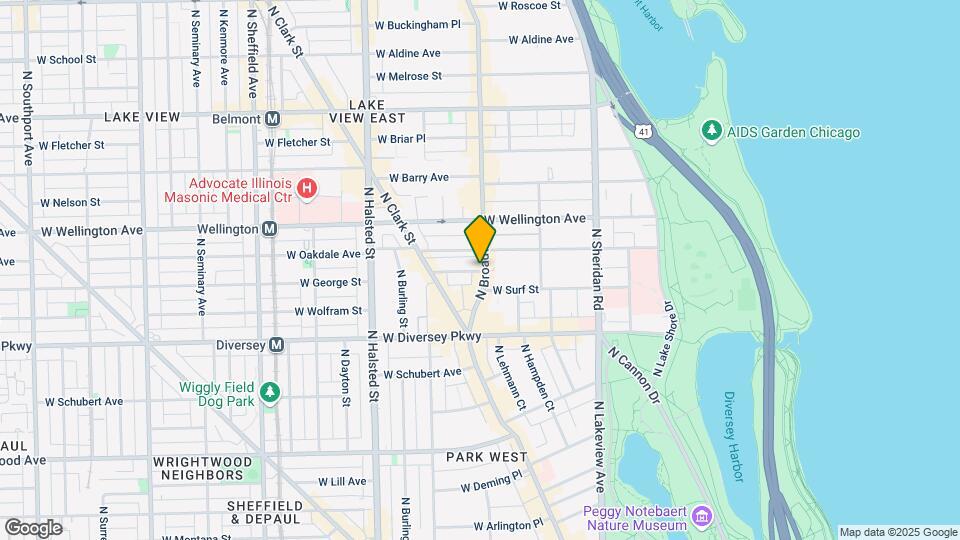 600 W Surf St, Unit 3 Map and Location Details
