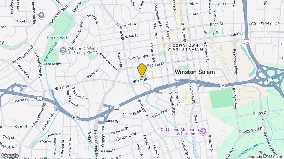 643 W 1st St Map and Location Details