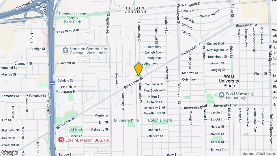 5816 Community Dr Map and Location Details